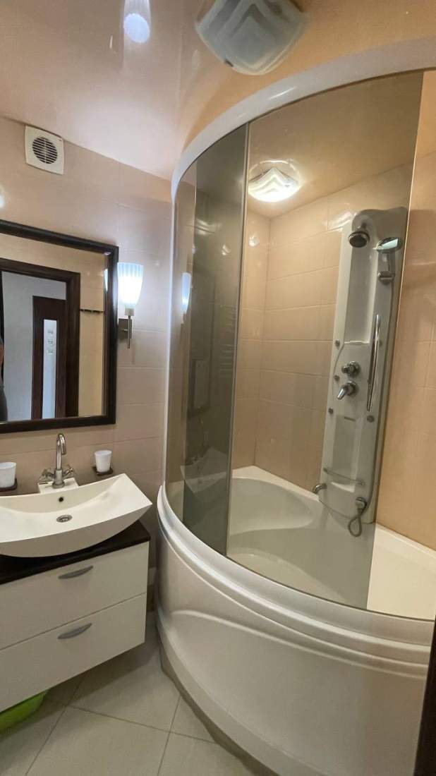 Аренда 1-комнатной квартиры 40 м², Дружбы Народов бул., 10А