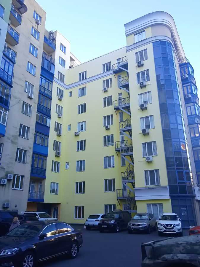 Продажа 3-комнатной квартиры 116 м², Московская ул., 46/2