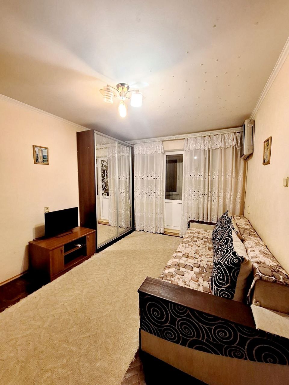 Продажа 1-комнатной квартиры 31 м², Академика Филатова ул.