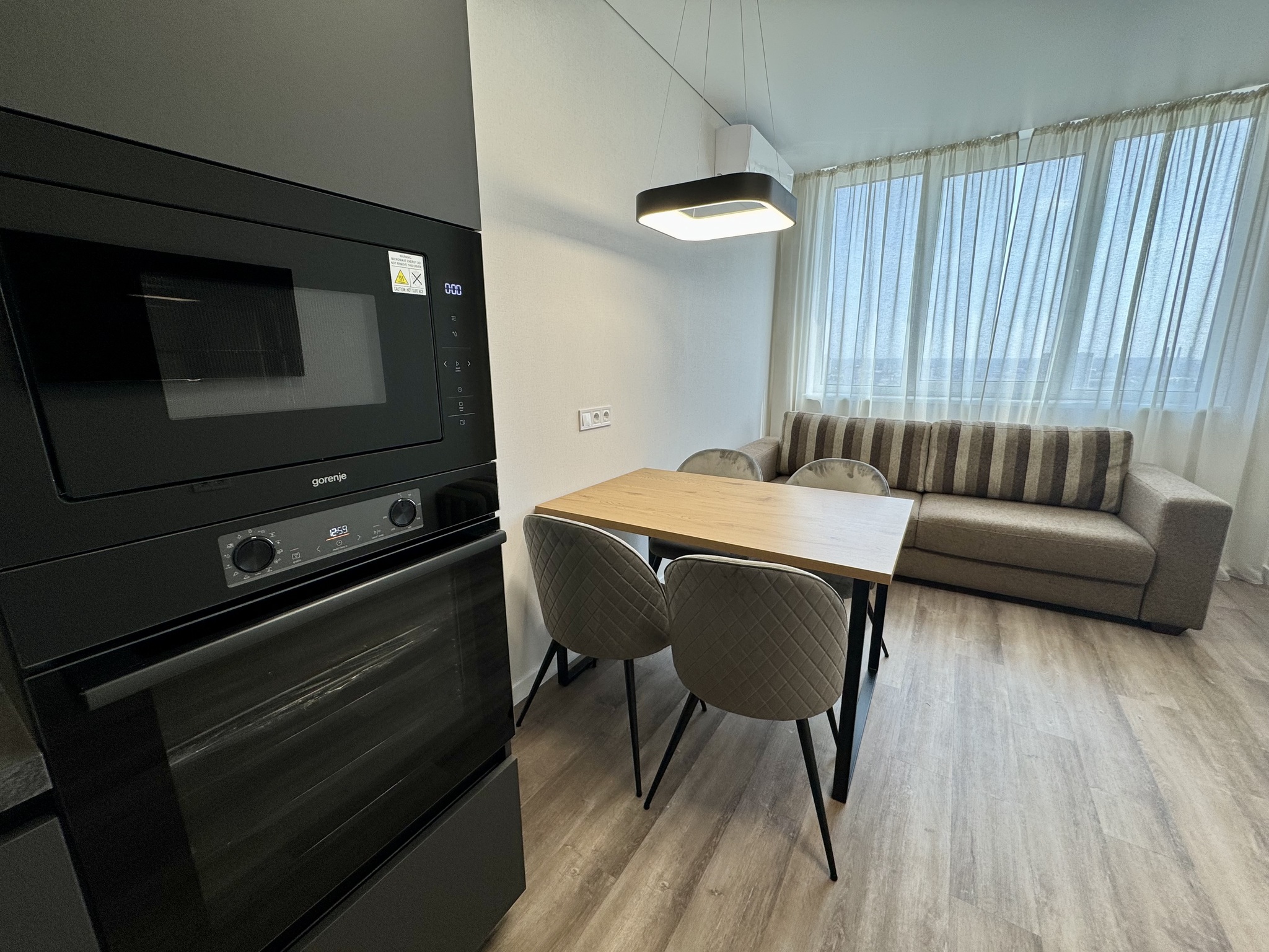 Аренда 1-комнатной квартиры 47 м², Евгения Сверстюка ул.