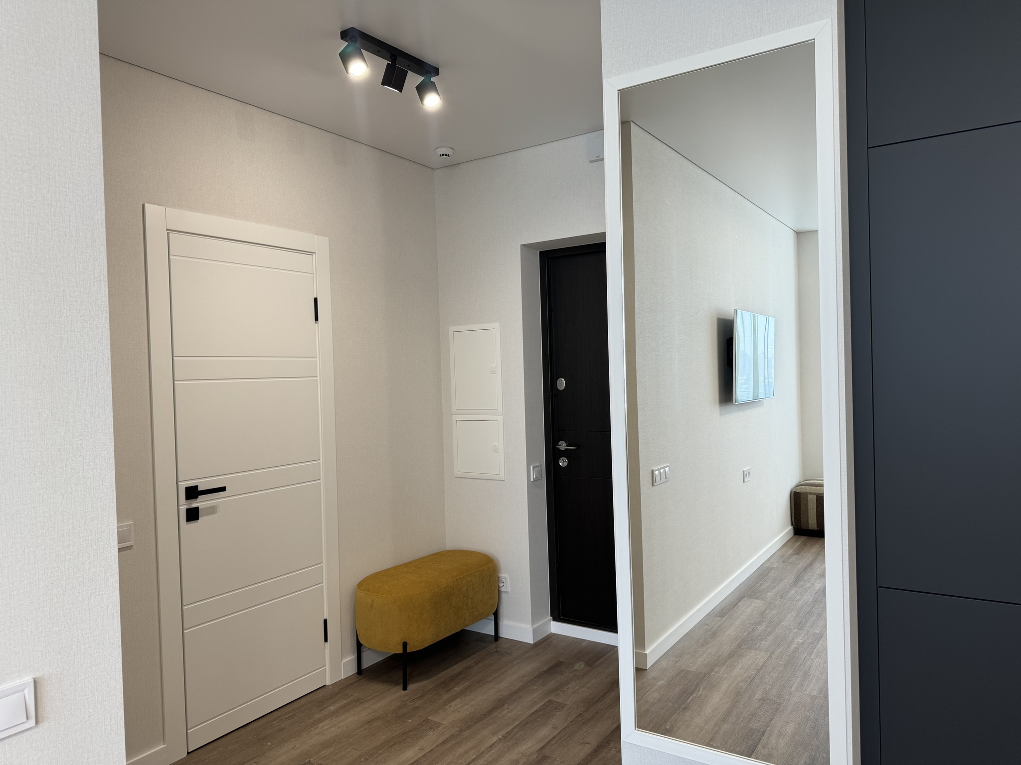 Аренда 1-комнатной квартиры 47 м², Евгения Сверстюка ул.