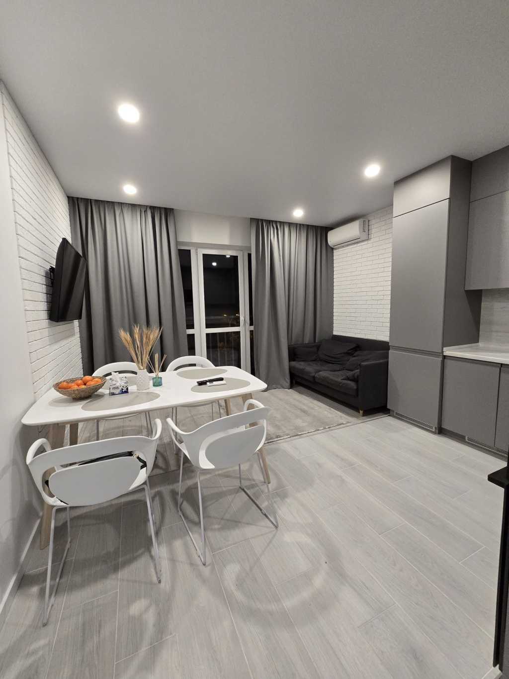 Продаж 2-кімнатної квартири 62 м², Метрологічна вул., 15