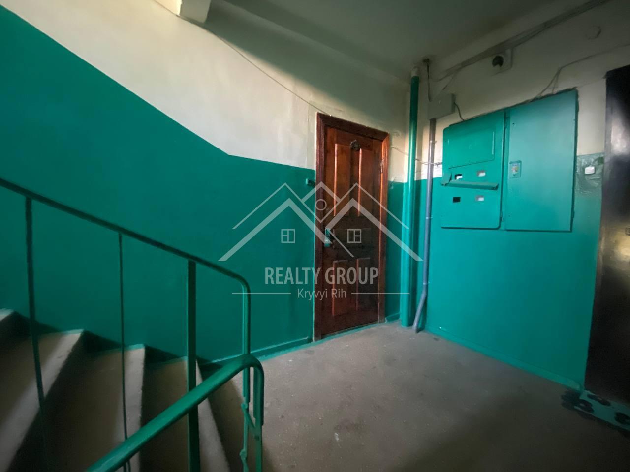 Продажа 3-комнатной квартиры 64 м², Содружества ул.