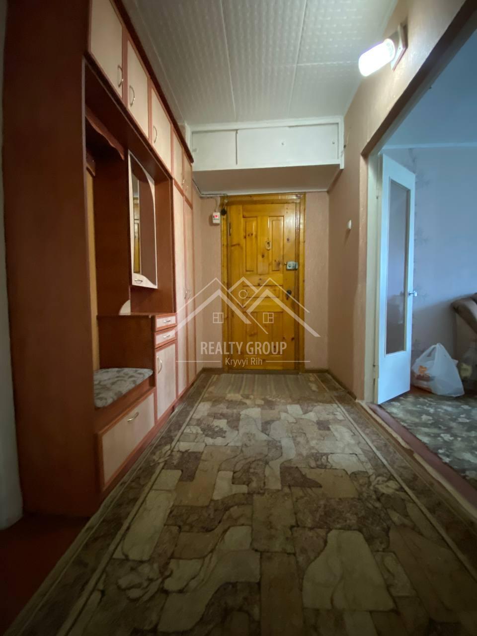 Продажа 3-комнатной квартиры 64 м², Содружества ул.