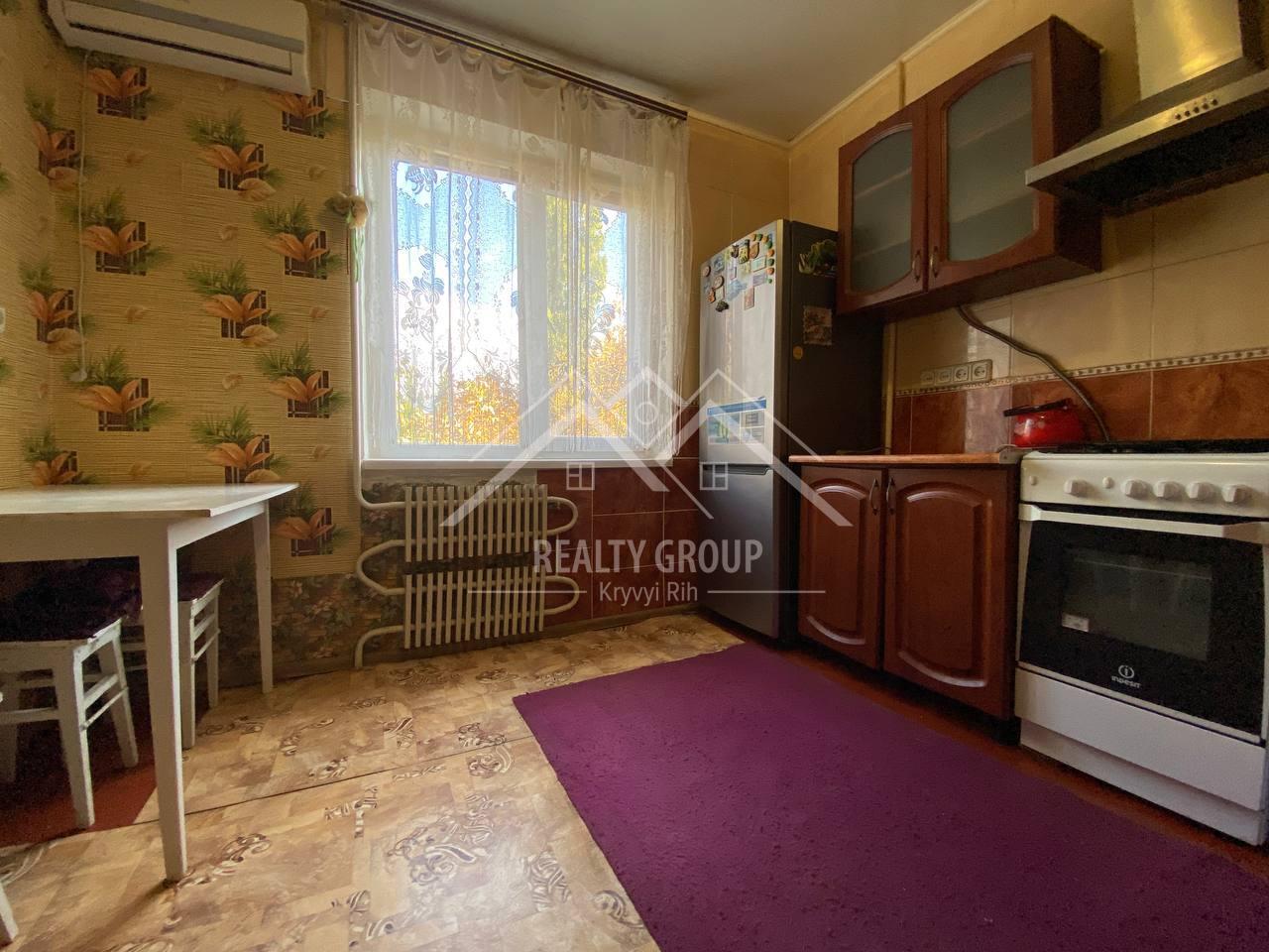Продажа 3-комнатной квартиры 64 м², Содружества ул.