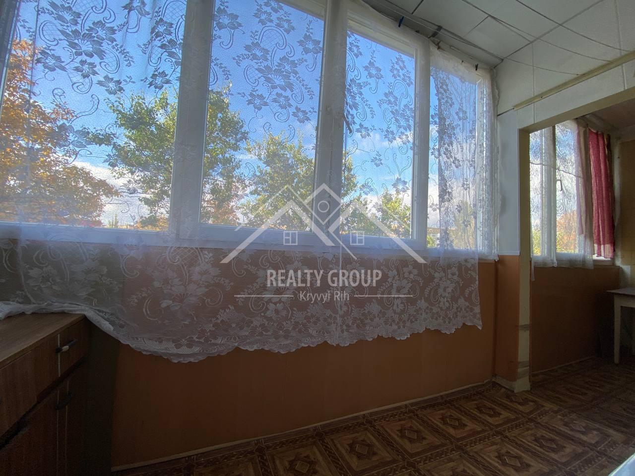 Продажа 3-комнатной квартиры 64 м², Содружества ул.