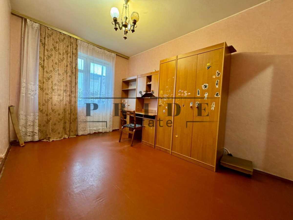 Продаж 2-кімнатної квартири 51 м², Сержа Лифаря вул., 5
