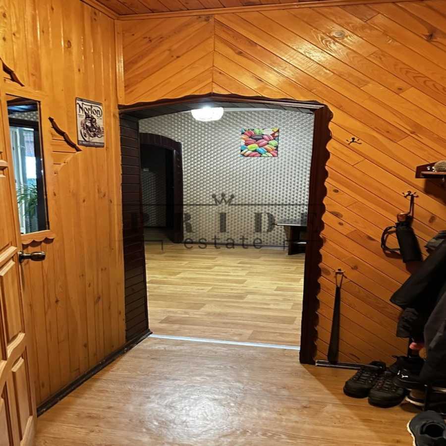 Продажа 3-комнатной квартиры 82 м², Владимира Маяковского просп., 89