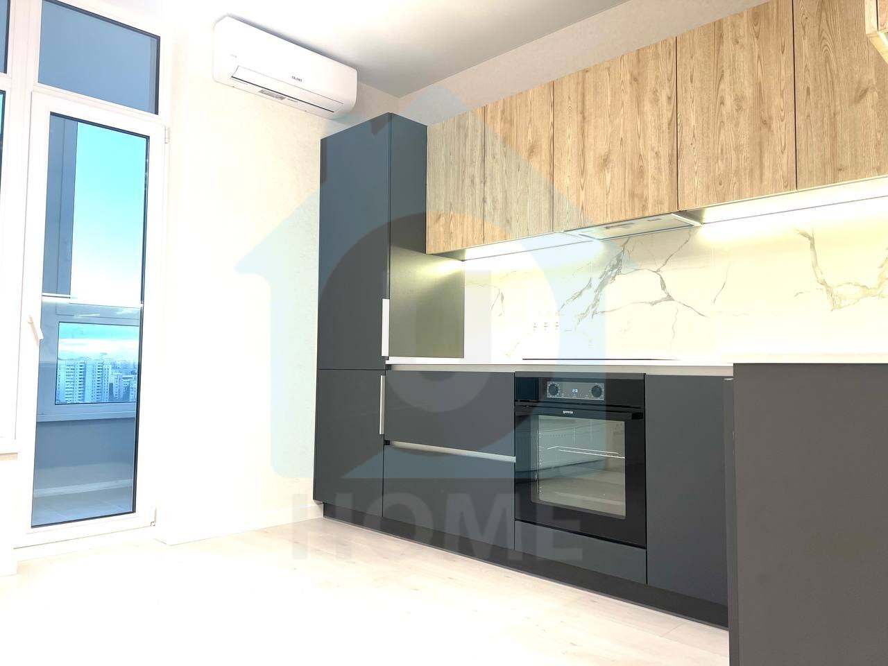 Продаж 2-кімнатної квартири 68 м², Кадетський Гай вул., 10