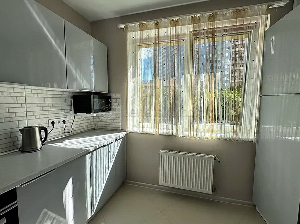 Оренда 3-кімнатної квартири 63 м², Генуэзская вул., 3В