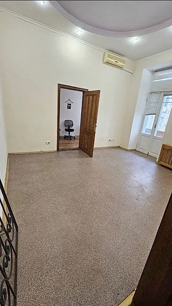 Аренда офиса 90 м², Саксаганского ул., 31