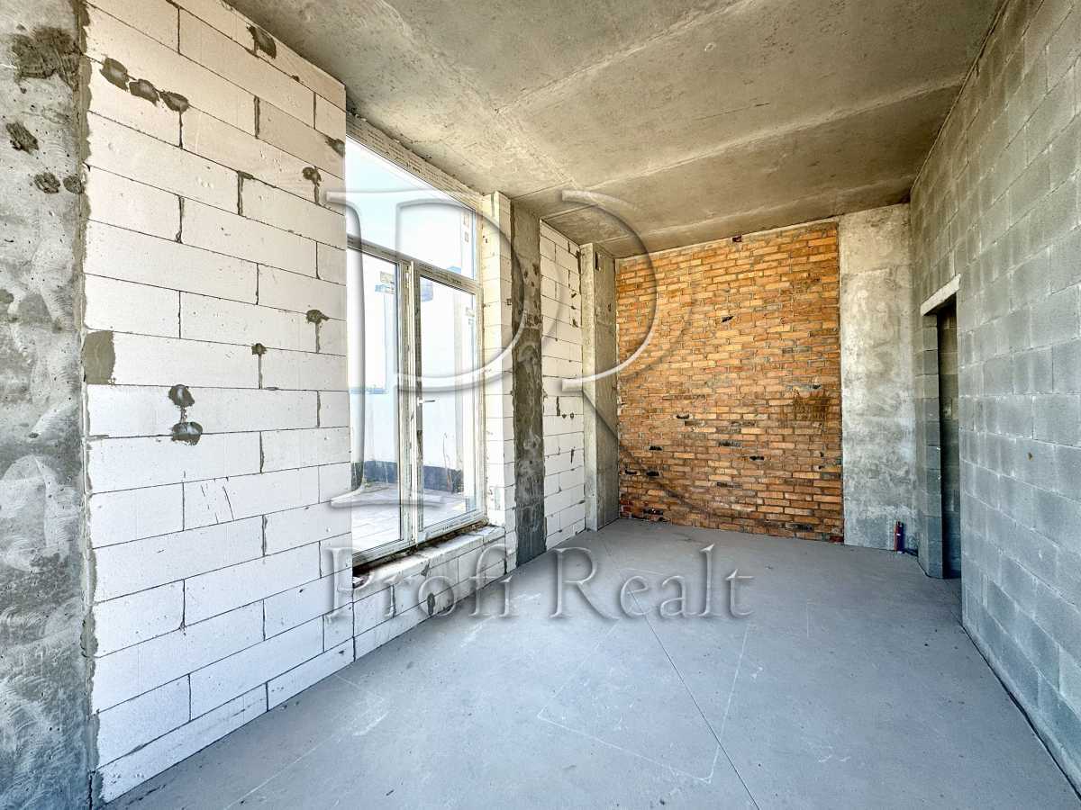 Продажа 1-комнатной квартиры 45 м², Салютная ул., 2