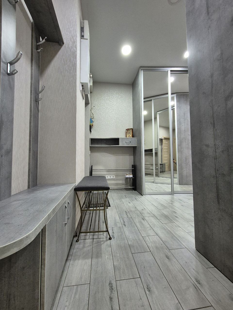 Продаж 3-кімнатної квартири 87 м², Кобзаря бул.