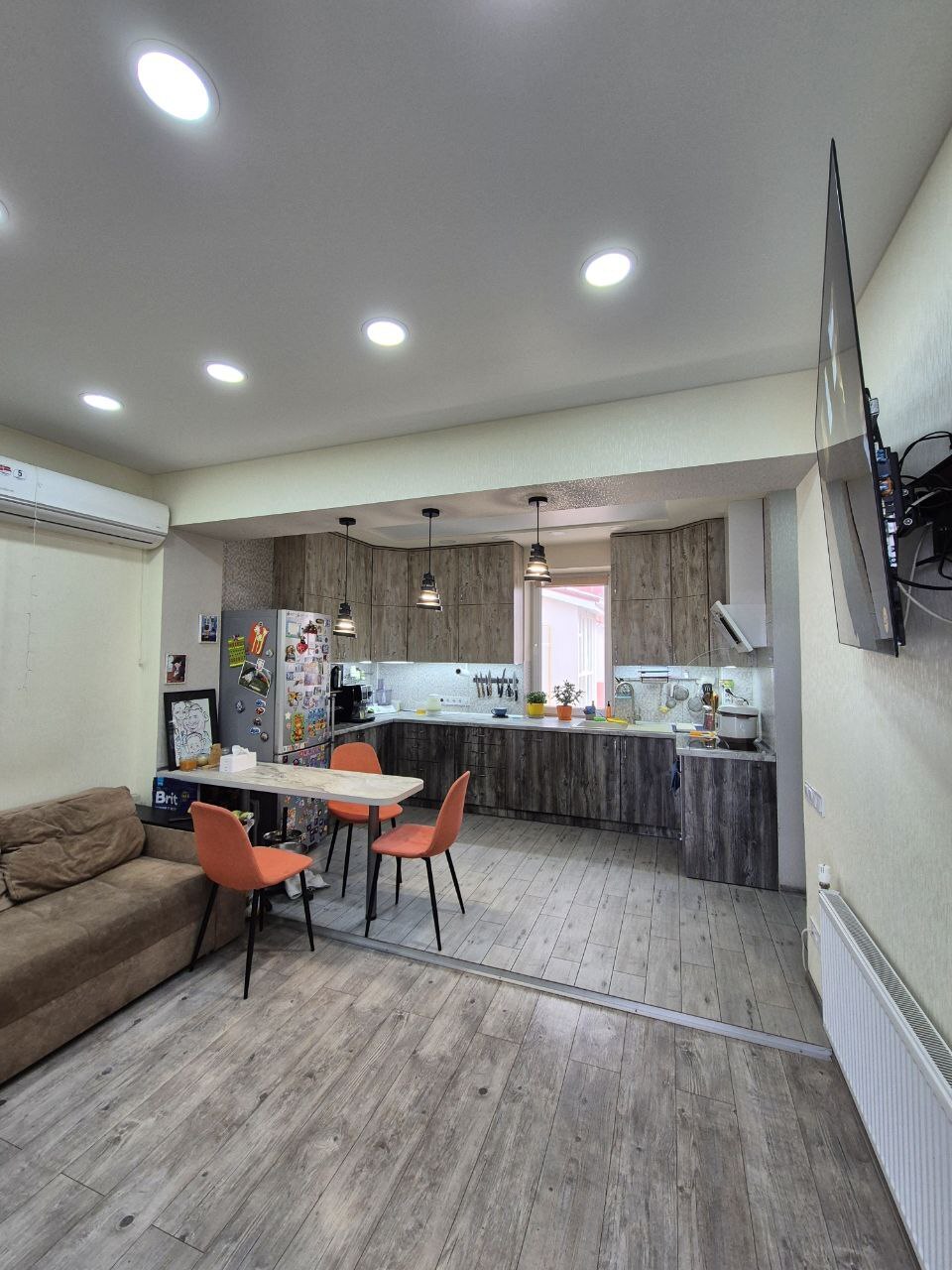 Продаж 3-кімнатної квартири 87 м², Кобзаря бул.