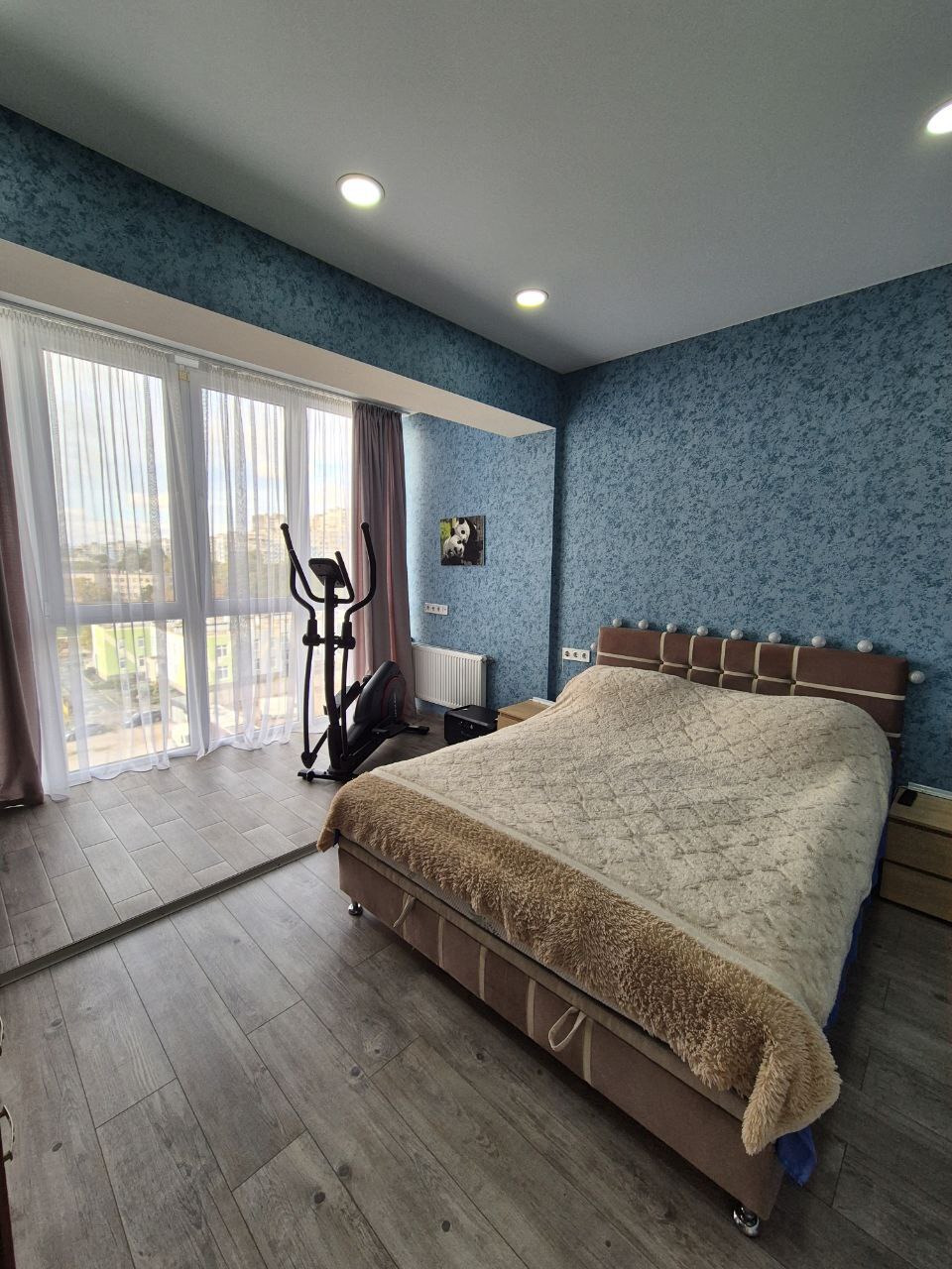 Продаж 3-кімнатної квартири 87 м², Кобзаря бул.