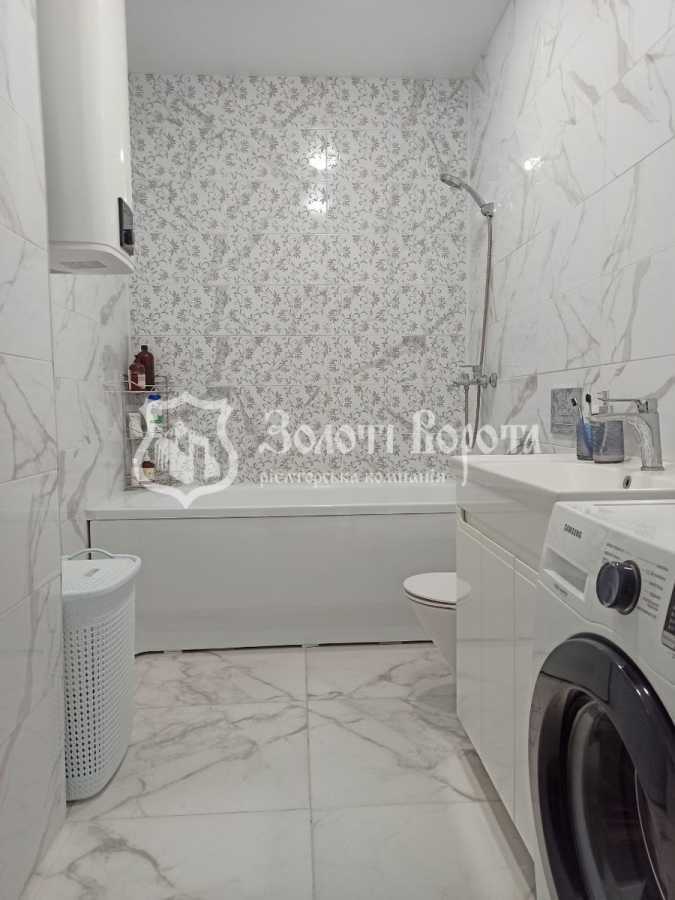 Продажа 2-комнатной квартиры 66.3 м², Магистральная ул., 33