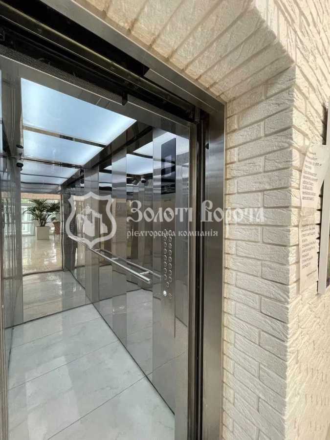 Продажа 2-комнатной квартиры 66.3 м², Магистральная ул., 33
