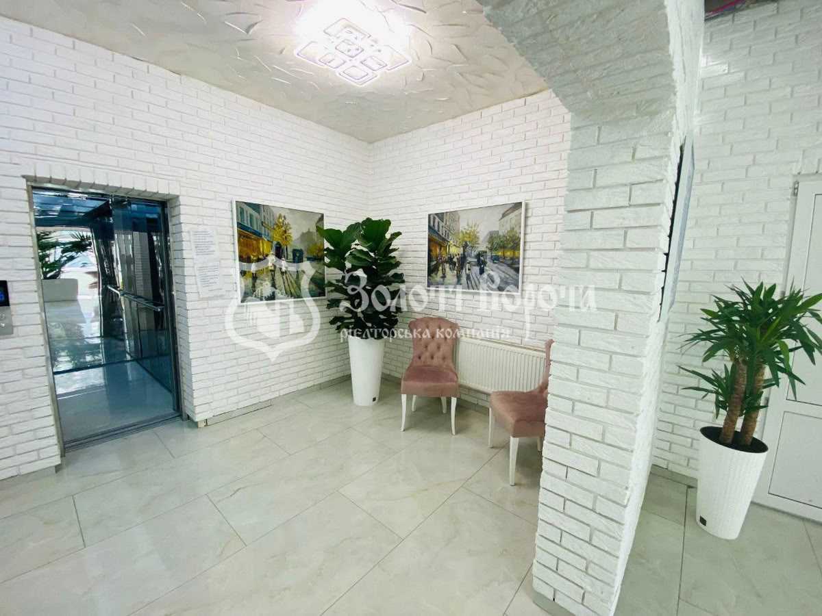 Продажа 2-комнатной квартиры 66.3 м², Магистральная ул., 33
