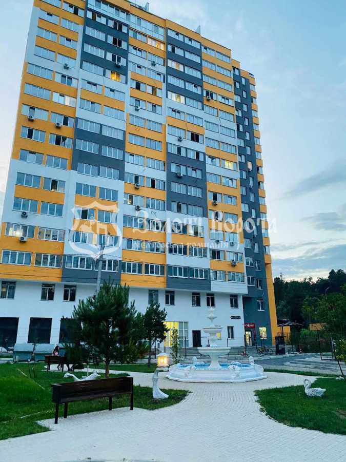 Продажа 2-комнатной квартиры 66.3 м², Магистральная ул., 33