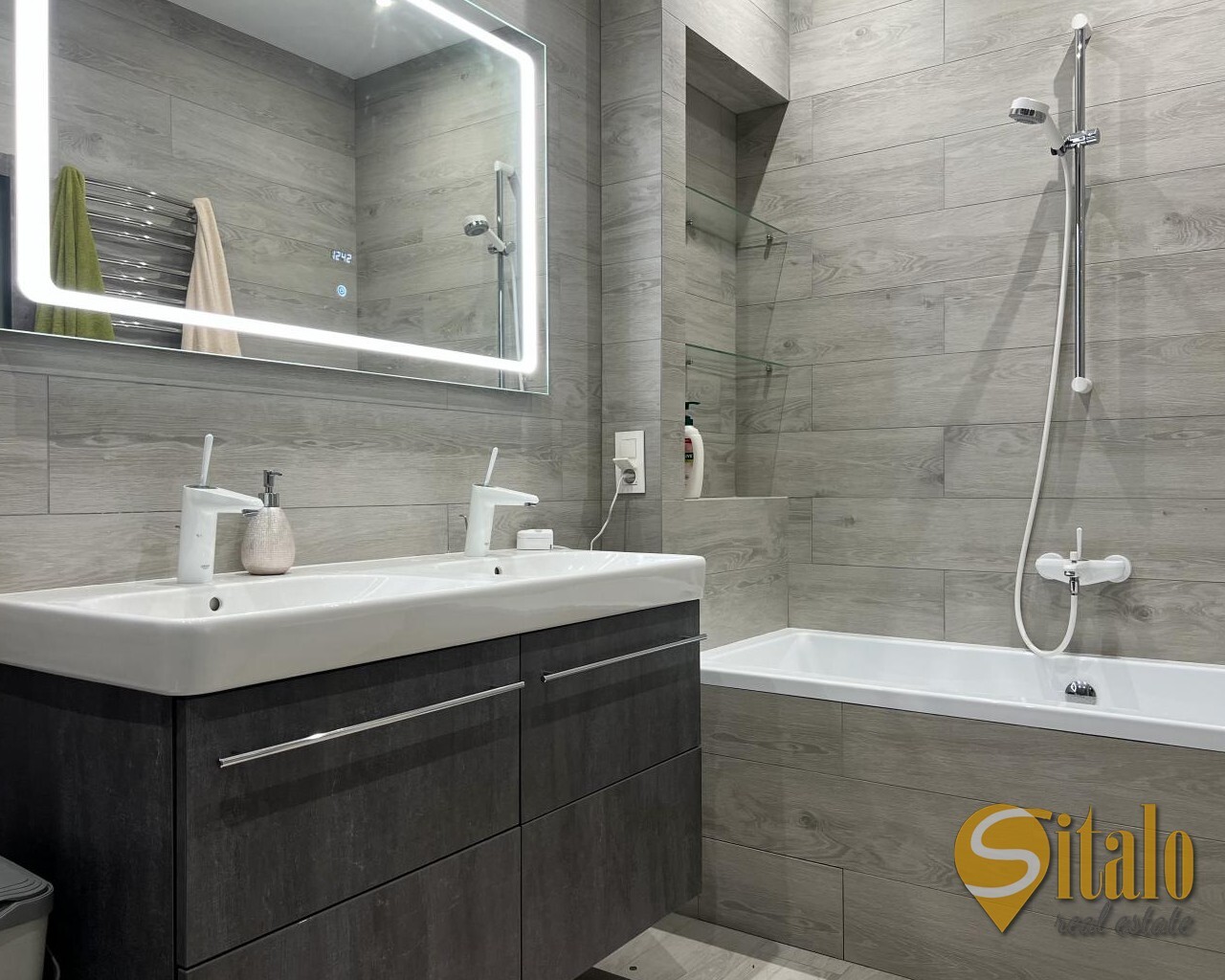 Продаж будинку 140 м², Завальна вул.