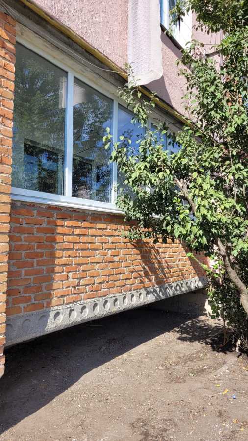 Продаж 2-кімнатної квартири 55 м², Польова, 1