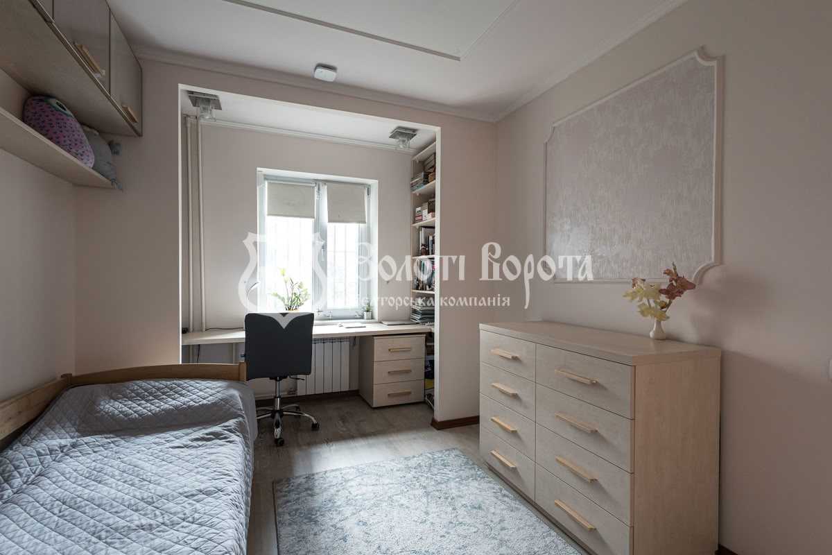 Продаж 3-кімнатної квартири 68.06 м², Михайла Донця вул., Драгоманова, 5