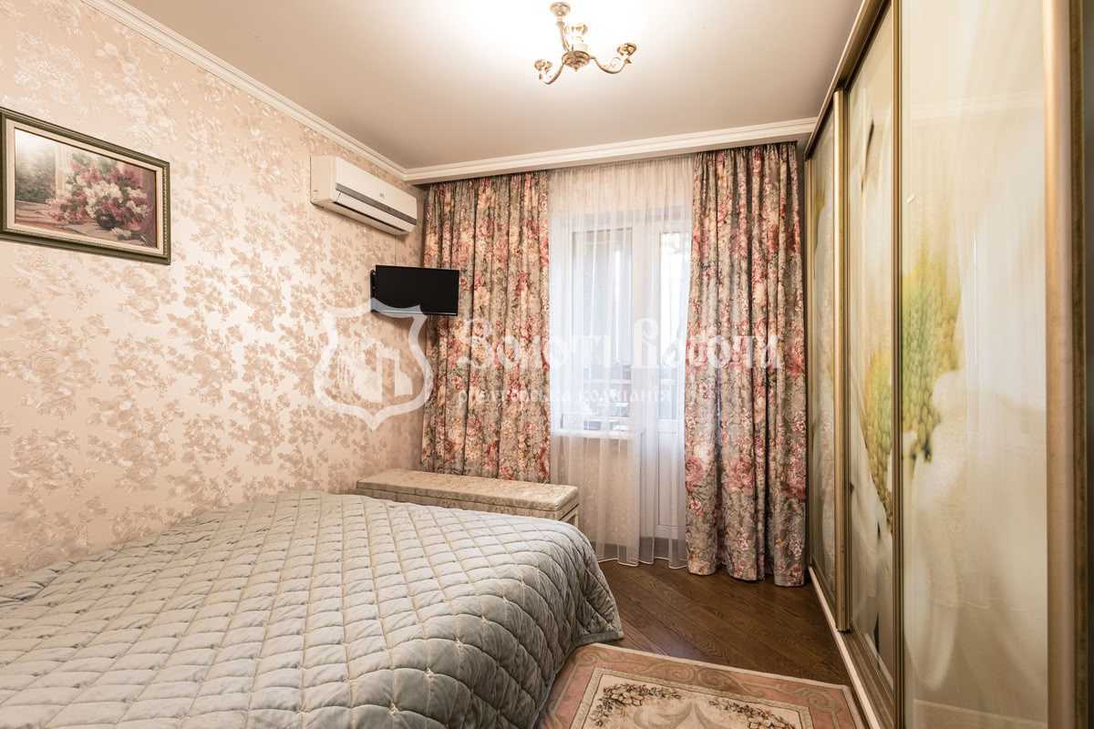 Продаж 3-кімнатної квартири 68.06 м², Михайла Донця вул., Драгоманова, 5