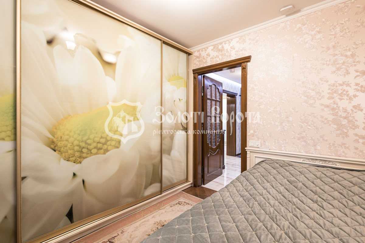 Продаж 3-кімнатної квартири 68.06 м², Михайла Донця вул., Драгоманова, 5
