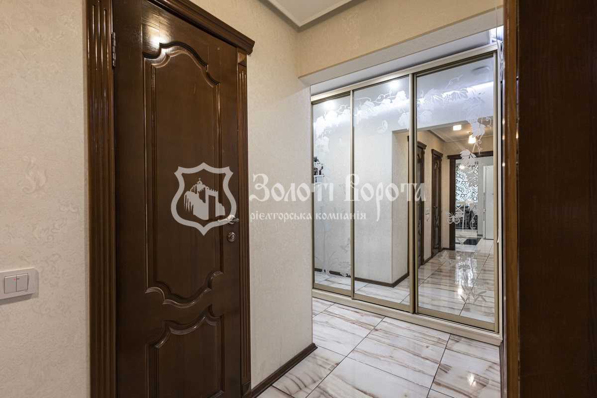 Продаж 3-кімнатної квартири 68.06 м², Михайла Донця вул., Драгоманова, 5
