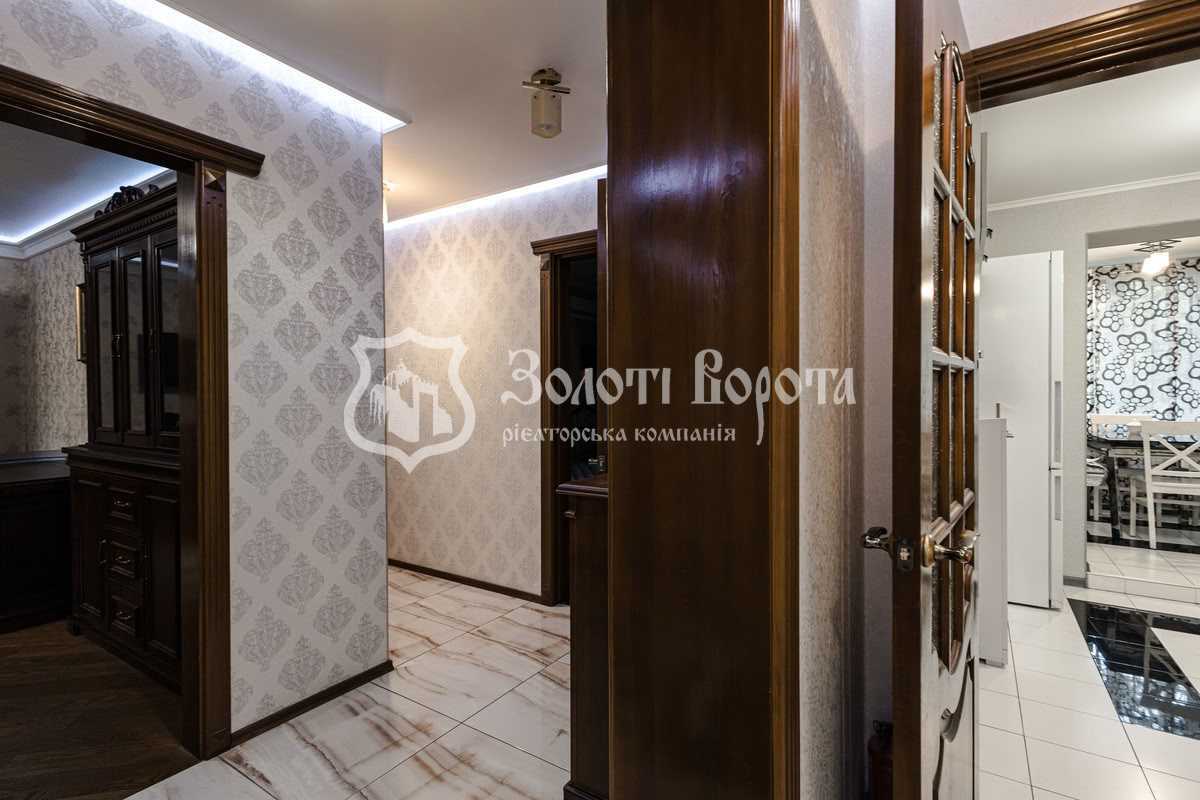 Продаж 3-кімнатної квартири 68.06 м², Михайла Донця вул., Драгоманова, 5
