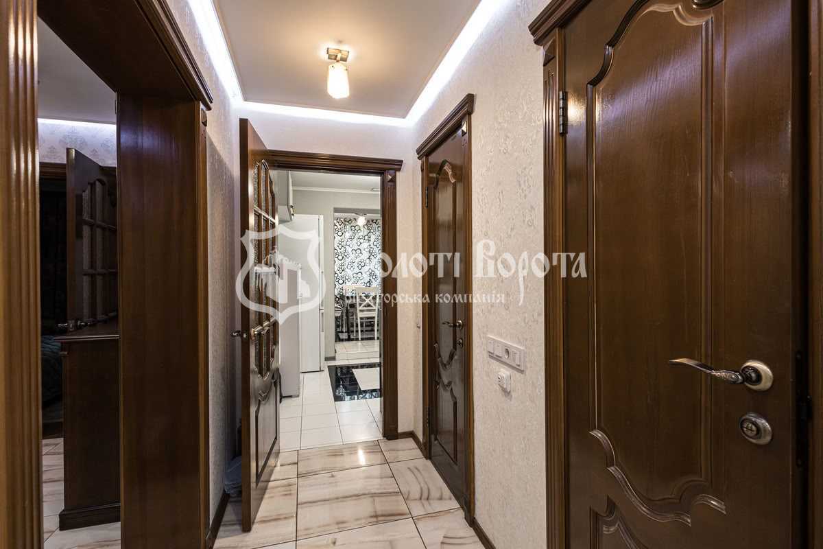 Продаж 3-кімнатної квартири 68.06 м², Михайла Донця вул., Драгоманова, 5