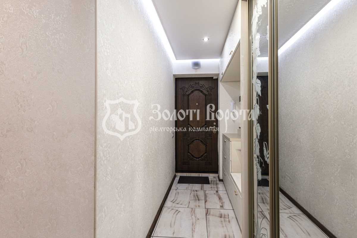 Продаж 3-кімнатної квартири 68.06 м², Михайла Донця вул., Драгоманова, 5