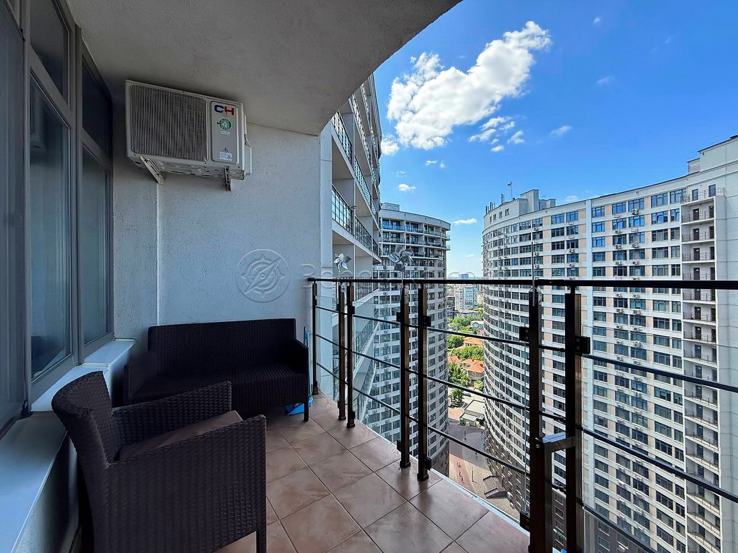 Аренда 4-комнатной квартиры 120 м², Каманина ул., 16А/5