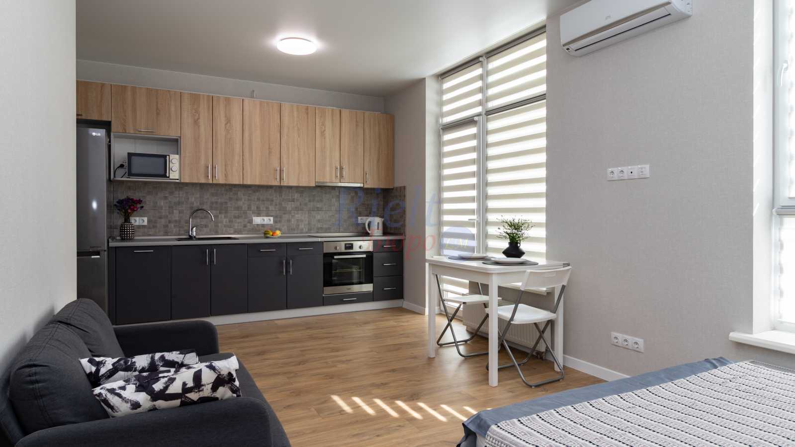 Продаж 1-кімнатної квартири 38 м², Берестейский, 67Б
