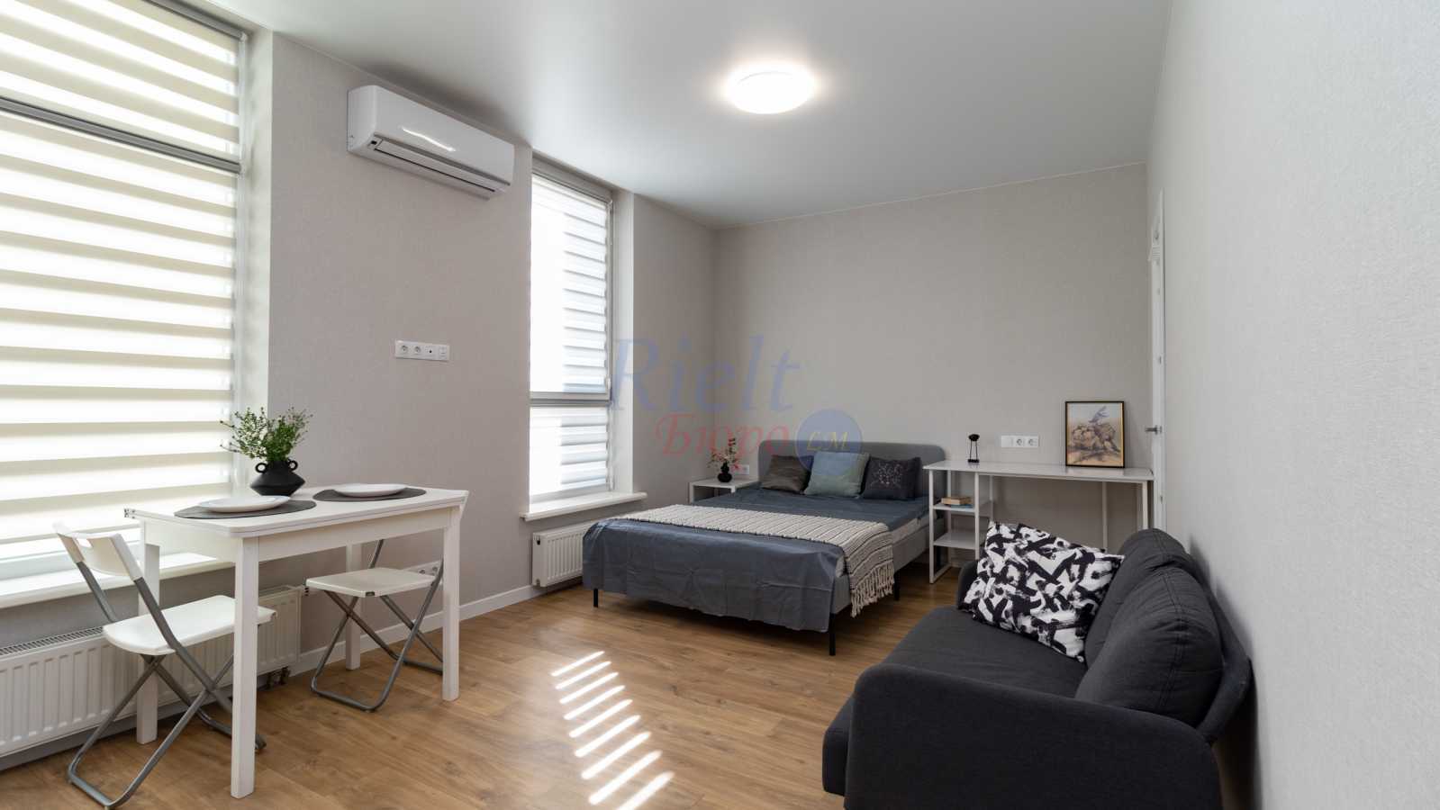 Продаж 1-кімнатної квартири 38 м², Берестейский, 67Б