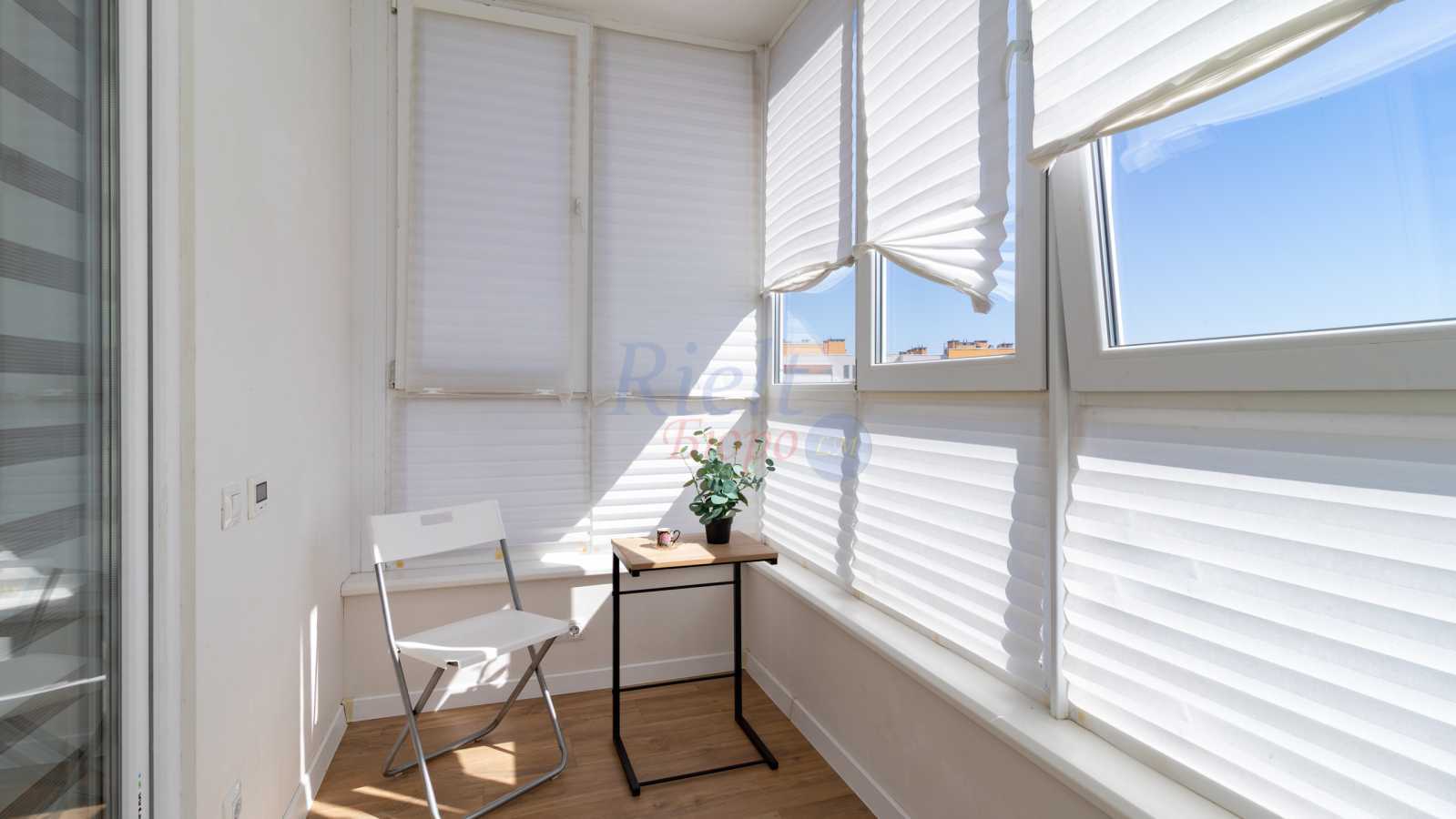 Продаж 1-кімнатної квартири 38 м², Берестейский, 67Б