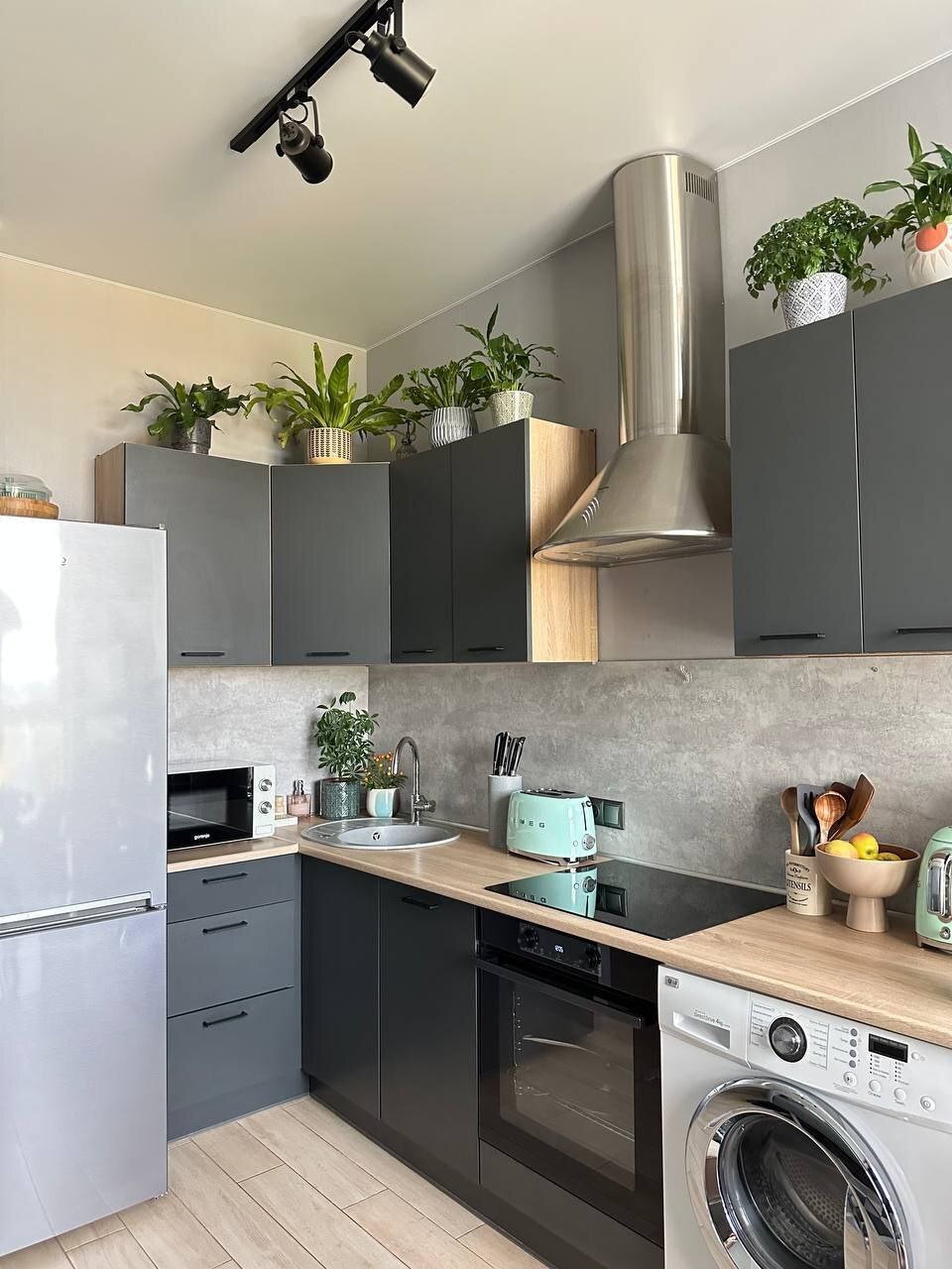 Продаж 2-кімнатної квартири 40 м², Зоряний бул.