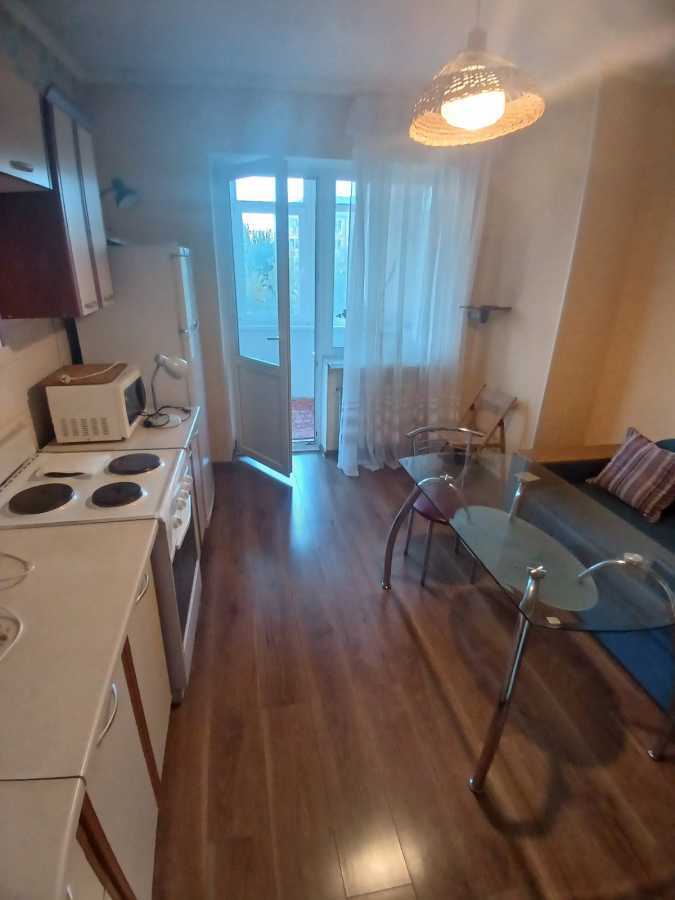 Оренда 1-кімнатної квартири 53 м², Верховної Ради бул., 14Б