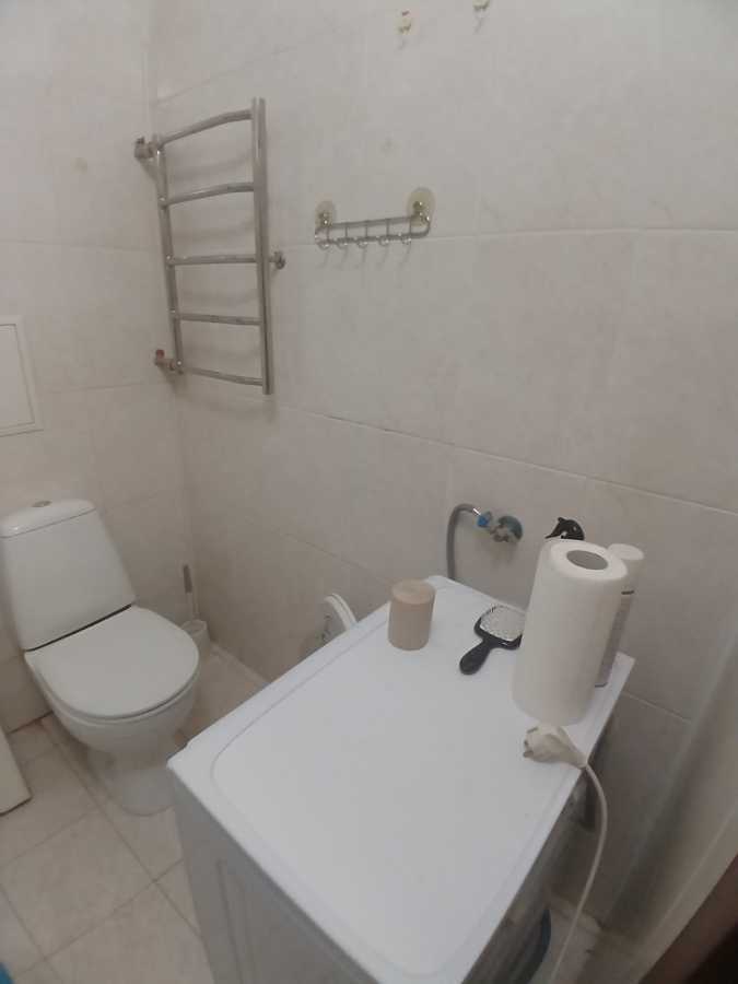 Оренда 1-кімнатної квартири 53 м², Верховної Ради бул., 14Б