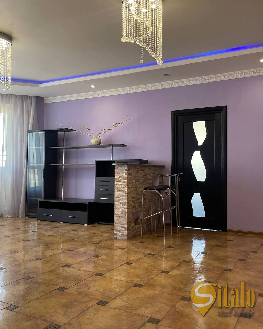 Продаж 3-кімнатної квартири 126 м², Олександра Мішуги вул., 12