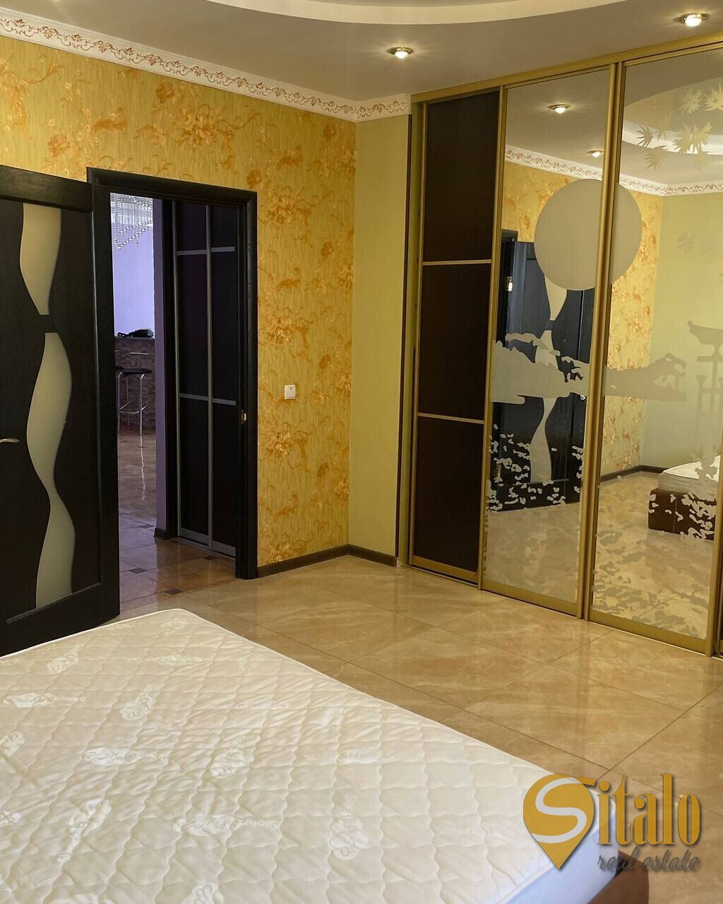 Продаж 3-кімнатної квартири 126 м², Олександра Мішуги вул., 12