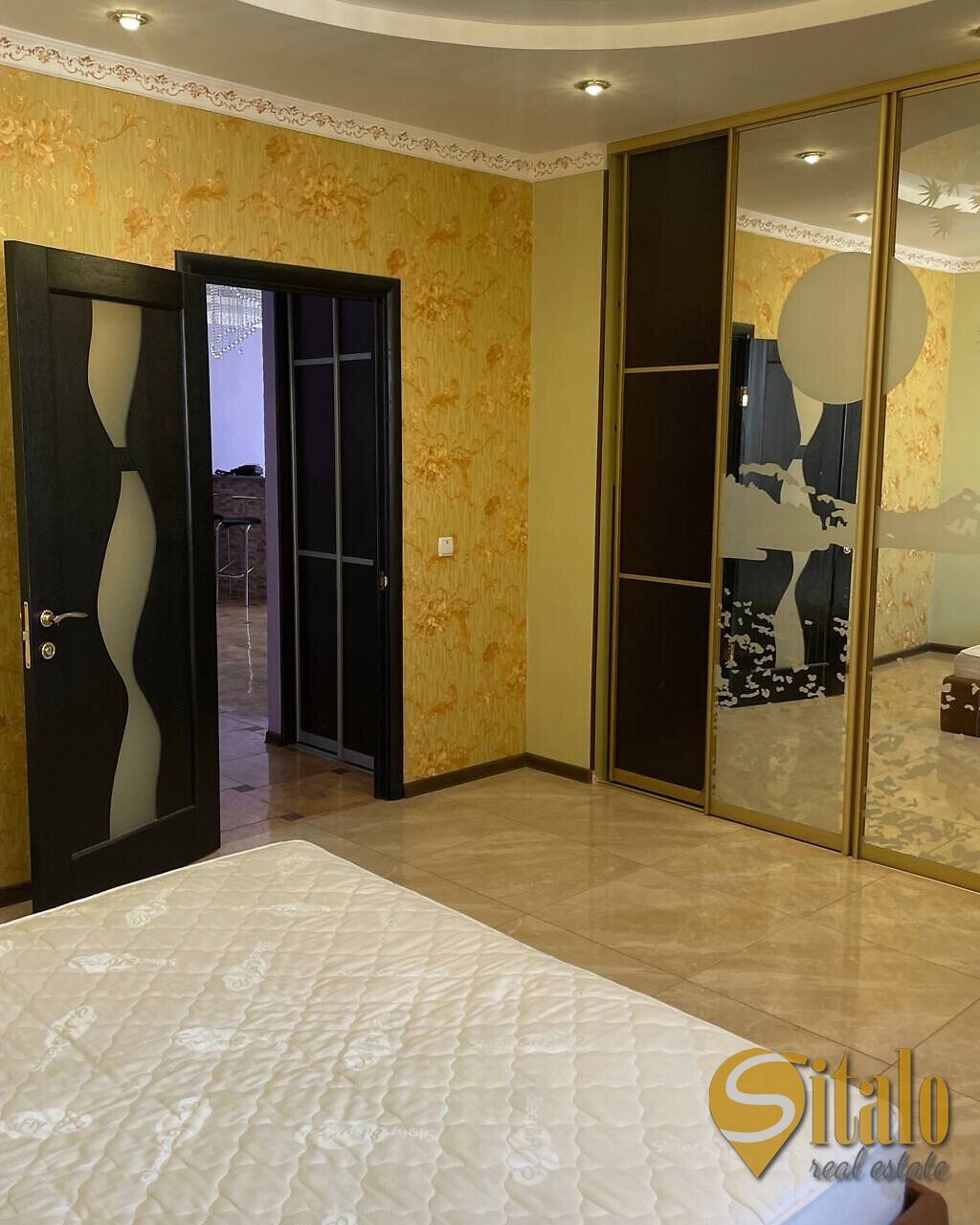 Продаж 3-кімнатної квартири 126 м², Олександра Мішуги вул., 12