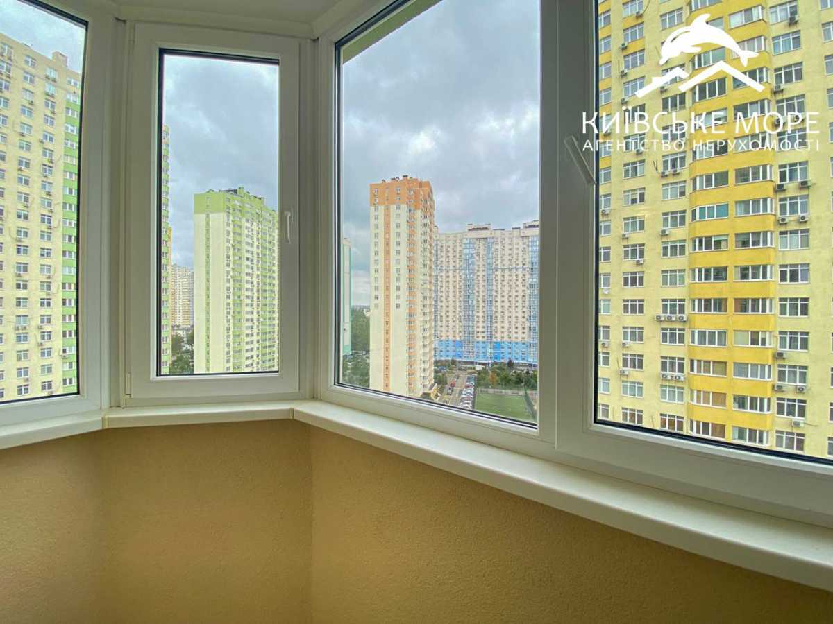 Аренда 3-комнатной квартиры 94 м², Воскресенская ул., 14Д