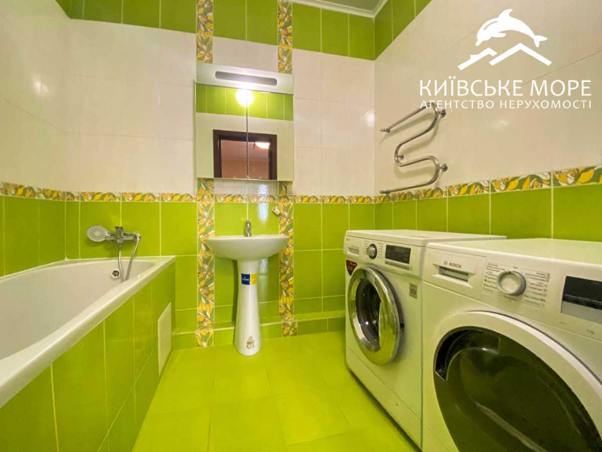 Аренда 3-комнатной квартиры 94 м², Воскресенская ул., 14Д