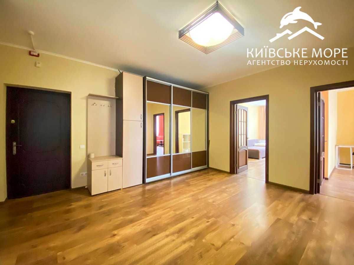 Аренда 3-комнатной квартиры 94 м², Воскресенская ул., 14Д