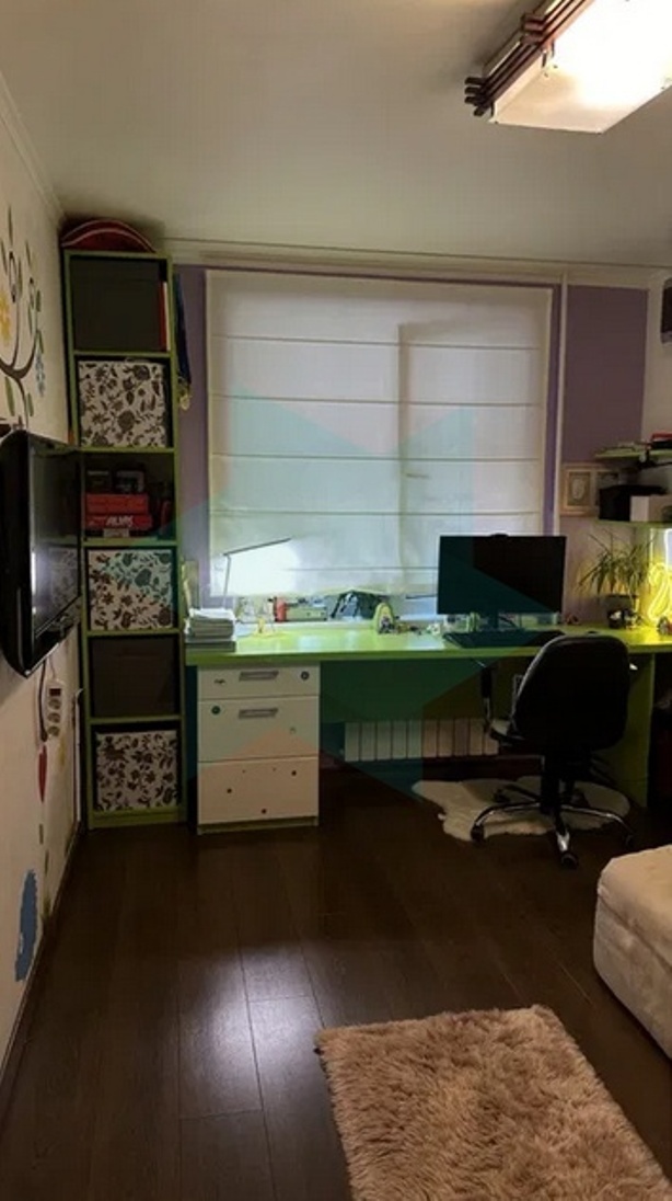 Продаж 2-кімнатної квартири 72 м², Робітнича вул., 77