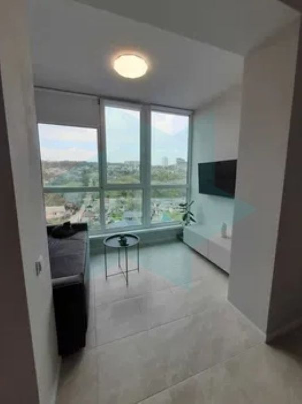 Продаж 1-кімнатної квартири 48 м², Мандриківська вул., 51М