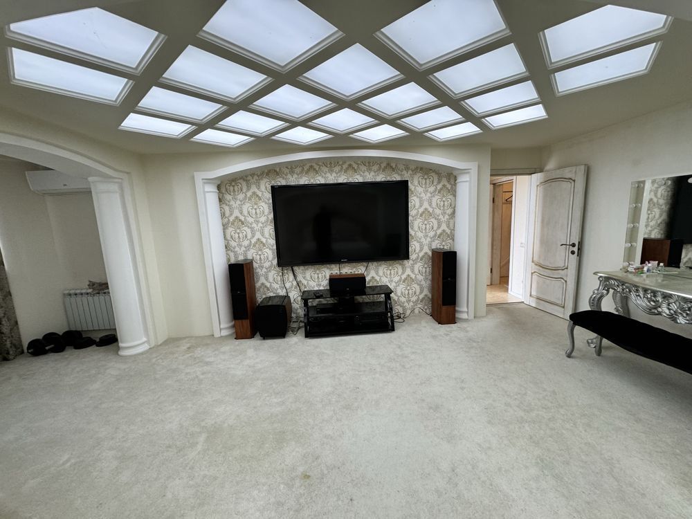 Оренда 2-кімнатної квартири 115 м², Маршала Малиновського вул., 20