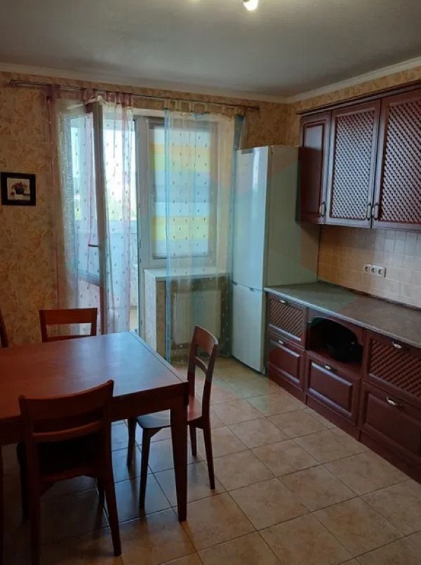 Оренда 2-кімнатної квартири 70 м², Дмитрія Кедрина вул., 66