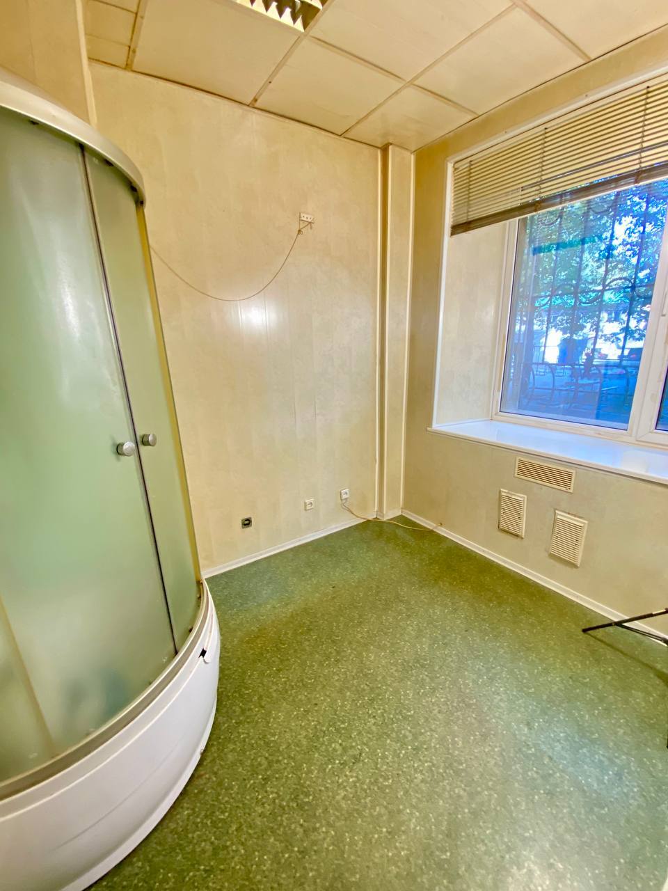 Продаж 3-кімнатної квартири 64.5 м², Сергія Нігояна просп., 42